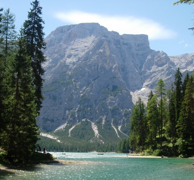 Datei:Berge 1.jpg